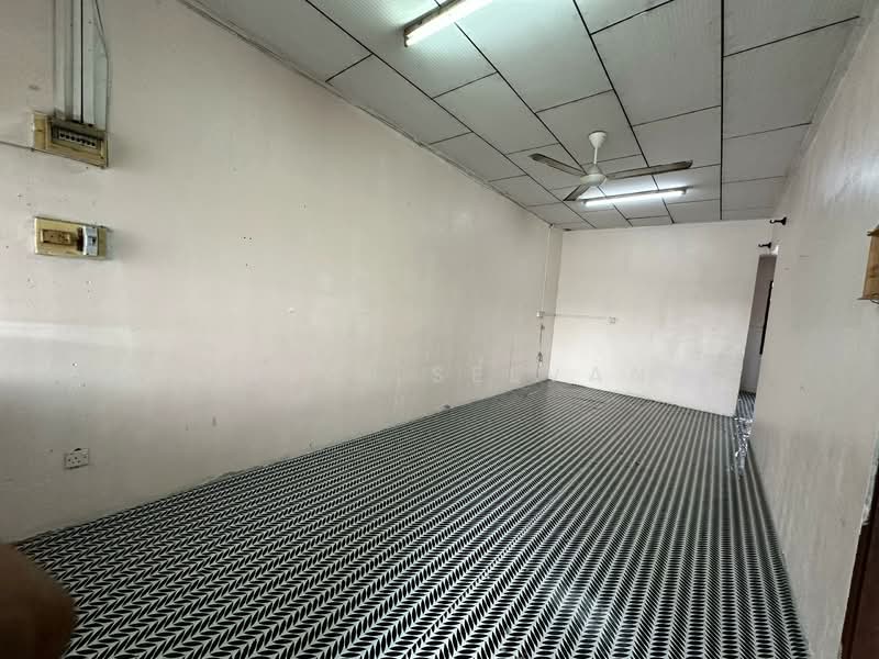 1-storey Terraced House for Sale in Taman Segamat Baru (Segamat) - Kalai Selvan - PropertyGuru.com.my