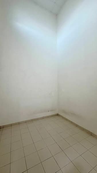 1.5-storey Terraced House for Sale in Taman Pelangi Indah (Ulu Tiram) - Calvin Lee - PropertyGuru.com.my