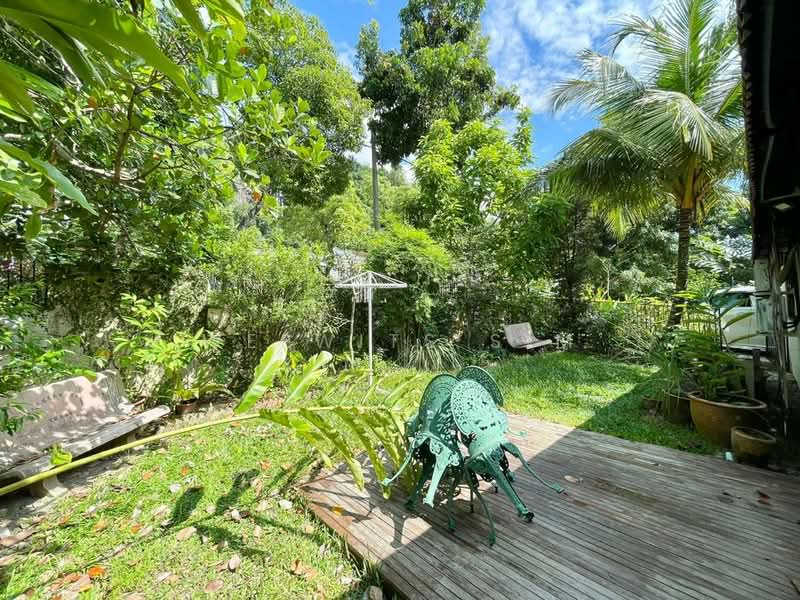 Rumah Banglo untuk Disewa di Pulau Tikus (George Town) - Welwits Sim - Garden - PropertyGuru.com.my