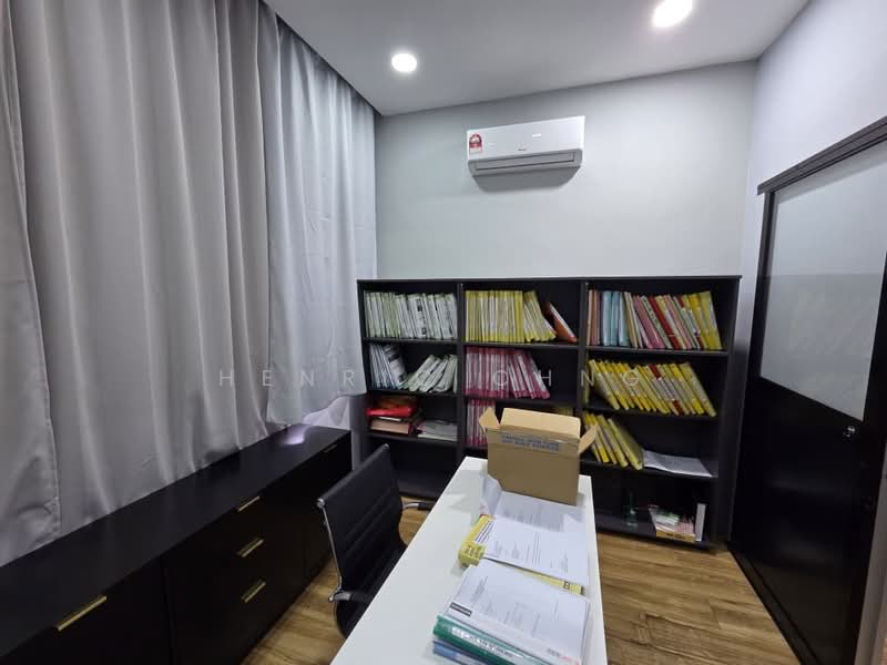 Pejabat untuk Disewa di Taman Mount Austin (Tebrau) - Henric Chng - Study - PropertyGuru.com.my