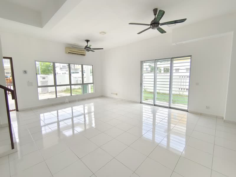 2-storey Terraced House for Rent in Setia Ecohill (Semenyih) - Allen Puah - Living Room - PropertyGuru.com.my