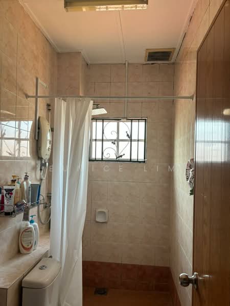 2-storey Terraced House for Sale in Bandar Bukit Tinggi 2 (Klang) - Eunice Lim - Bathroom - PropertyGuru.com.my