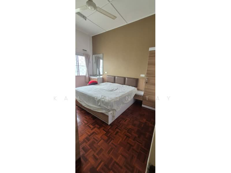 Rumah Teres 2 Tingkat untuk Disewa di Taman Sinn Semabok (Melaka City) - Kah Chin Tay - Bedroom - PropertyGuru.com.my