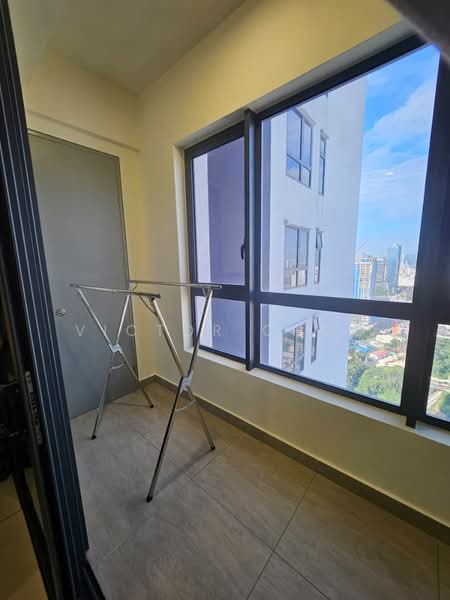 Servis Apartment untuk Disewa di The Era @ Duta North - Victor Choo - Balcony - PropertyGuru.com.my