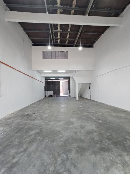 Terrace Factory for Rent in Taman Putri Kulai (Kulai) - Simon Chang - Interior - PropertyGuru.com.my