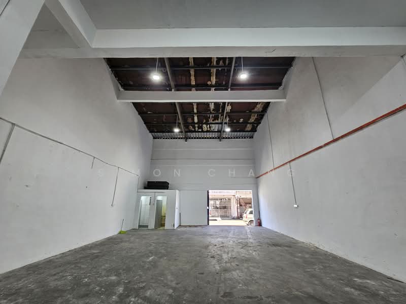 Terrace Factory for Rent in Taman Putri Kulai (Kulai) - Simon Chang - Interior - PropertyGuru.com.my