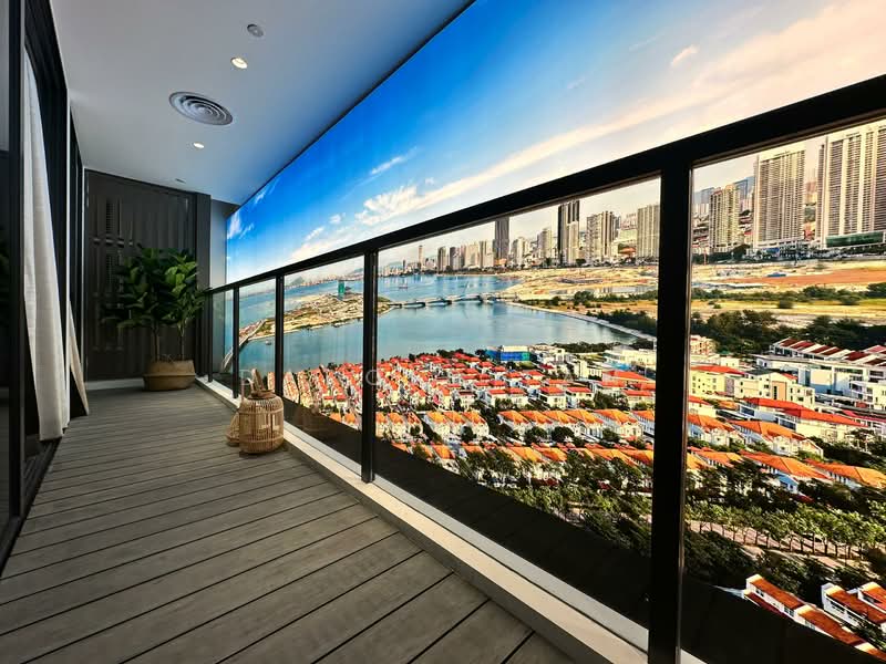 Servis Apartment untuk Dijual di Crown - Darold Tan - Balcony - PropertyGuru.com.my