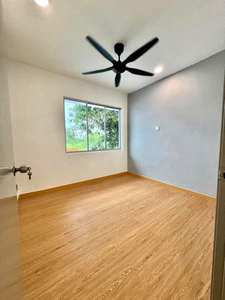 Rumah Teres 2 Tingkat untuk Dijual di Taman Rinting (Masai) - Calvin Lee - PropertyGuru.com.my