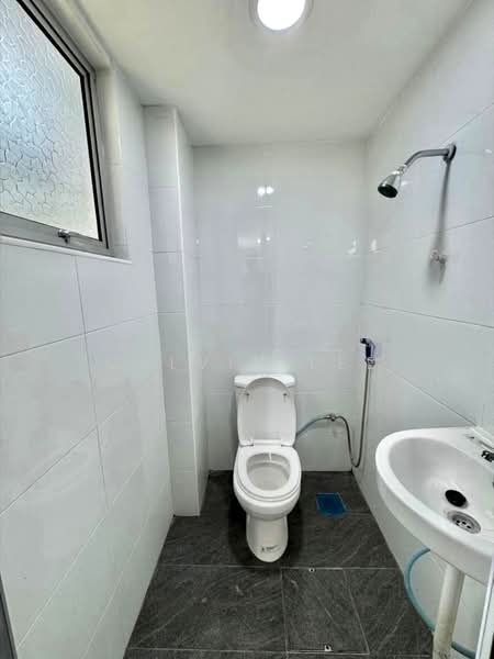 Rumah Teres 2 Tingkat untuk Dijual di Taman Rinting (Masai) - Calvin Lee - PropertyGuru.com.my