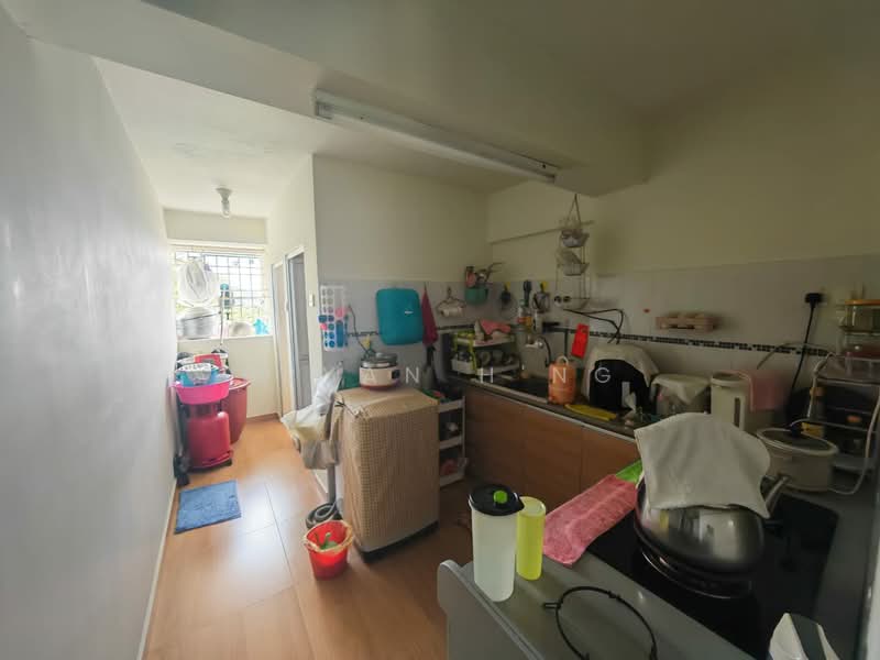 Rumah Flat untuk Dijual di Taman Sri Puteri - Bryan H'ng - Kitchen - PropertyGuru.com.my