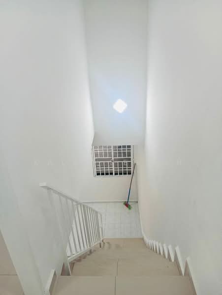 Rumah Teres 2 Tingkat untuk Dijual di Taman Tenang Jaya (Labis) - Kalai Selvan - PropertyGuru.com.my
