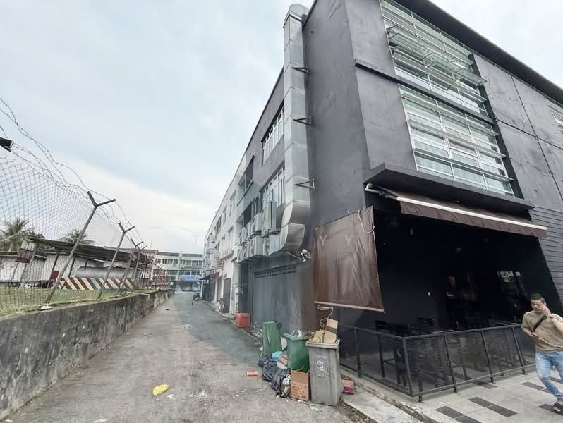 Shop / Office for Sale in Johor Bahru (Johor) - Tony YY - Exterior - PropertyGuru.com.my