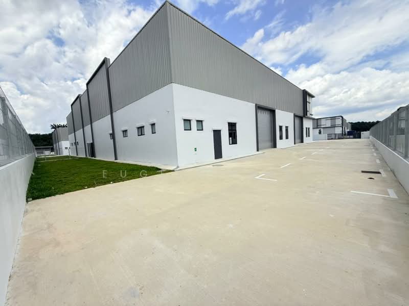 Semi-D Factory for Rent in Eco Business Park 1 (Johor Bahru) - Eugene Tneo - Exterior - PropertyGuru.com.my