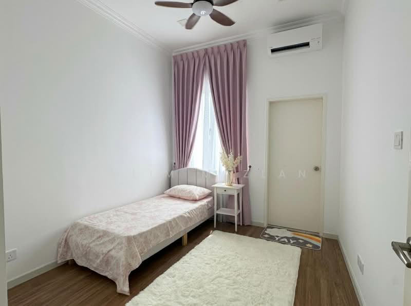 2-storey Terraced House for Rent in Bandar Gamuda Cove (Dengkil) - Halim Mazlan - Bedroom - PropertyGuru.com.my