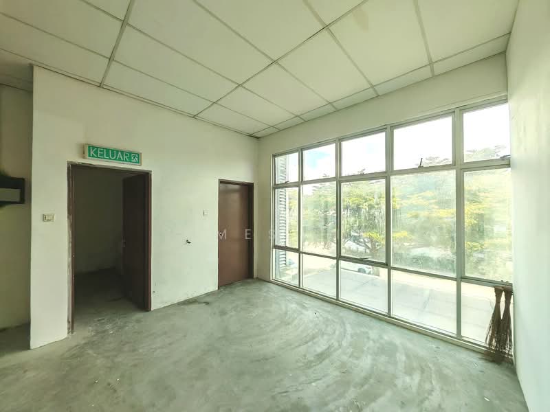 Warehouse for Rent in Kempas Utama (Tebrau) - James Lim - Interior - PropertyGuru.com.my