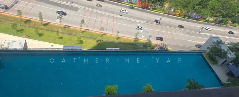 Servis Apartment untuk Dijual di The Pulse Residence - Catherine Yap - SWIMMING POOL - PropertyGuru.com.my