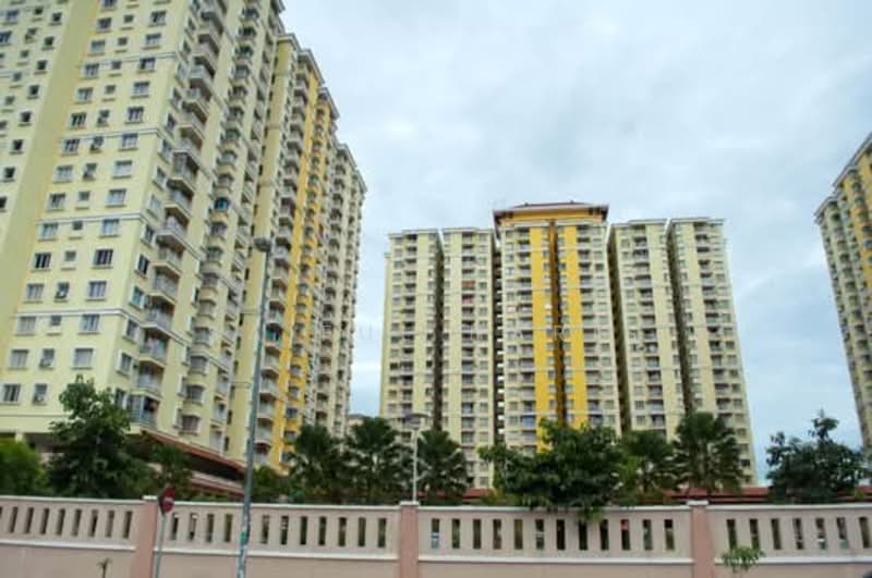 Kondominium untuk Dijual di Platinum Lake PV 10 - Saiful Haris - Exterior - PropertyGuru.com.my