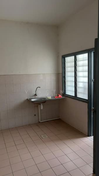Rumah Teres 2 Tingkat untuk Dijual di Semenyih (Selangor) - Vincent Goh - Kitchen - PropertyGuru.com.my
