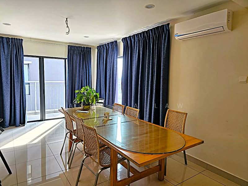 Servis Apartment untuk Dijual di Maisson - Patricia Law - Dining Room - PropertyGuru.com.my