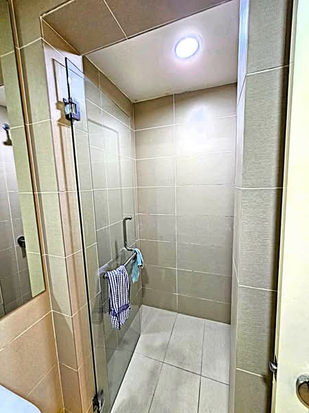 Servis Apartment untuk Dijual di Maisson - Patricia Law - Bathroom - PropertyGuru.com.my