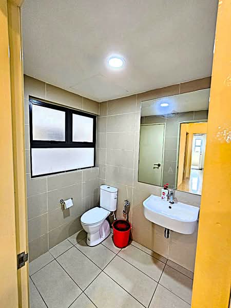 Servis Apartment untuk Dijual di Maisson - Patricia Law - Bathroom - PropertyGuru.com.my
