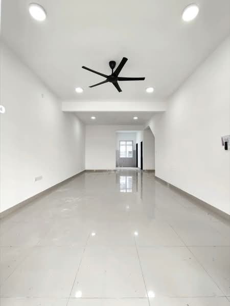 2-storey Terraced House for Sale in Bandar Dato Onn (Tebrau) - Calvin Lee - PropertyGuru.com.my