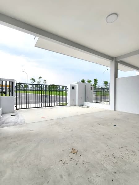 2-storey Terraced House for Sale in Bandar Dato Onn (Tebrau) - Calvin Lee - PropertyGuru.com.my