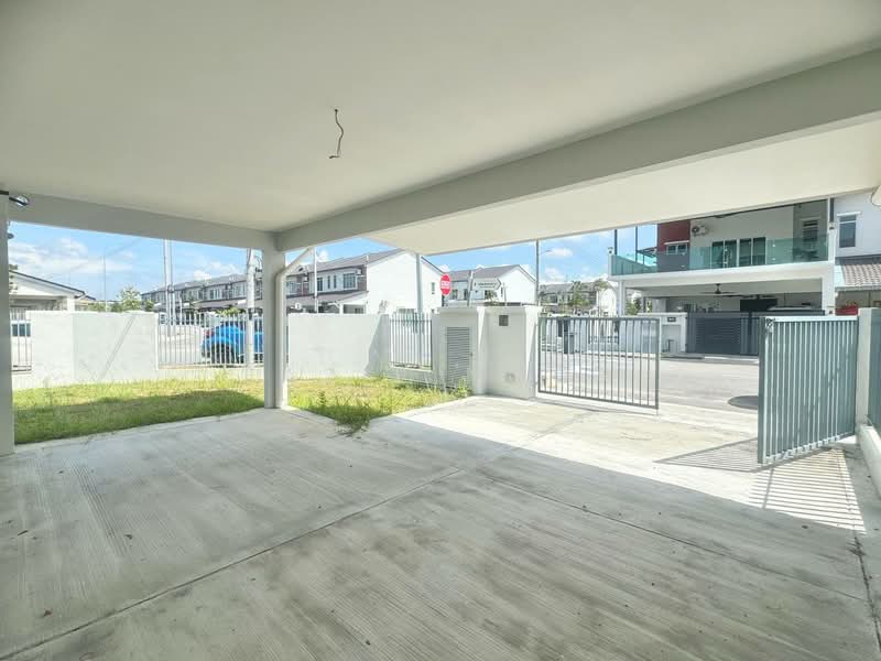 Rumah Teres 2 Tingkat untuk Dijual di Iringan Bayu (Seremban) - Fazie Noor - Exterior - PropertyGuru.com.my