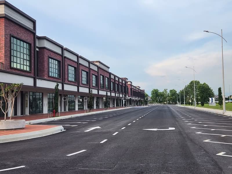 Shop for Rent in Seremban 2 (Negeri Sembilan) - Cloie Chow - Exterior - PropertyGuru.com.my
