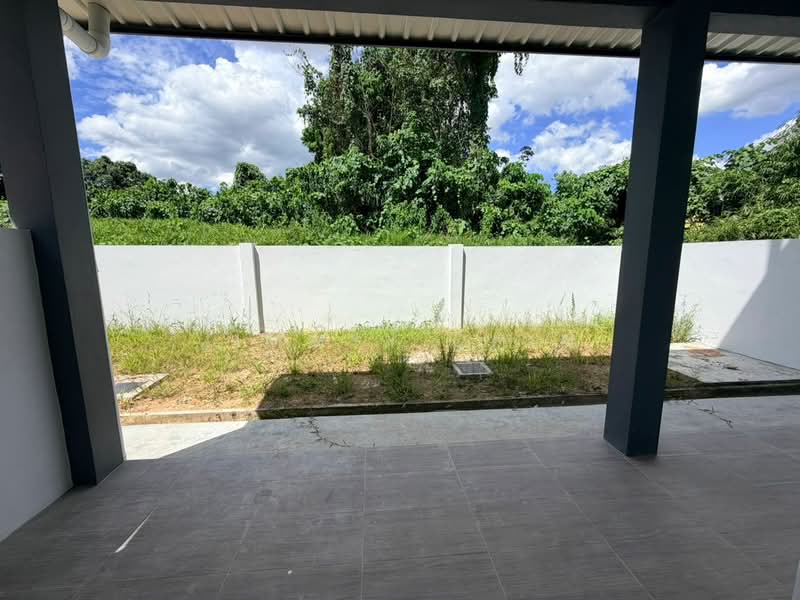 Rumah Berkembar untuk Dijual di Semaba (Kuching) - Jimmyy Chin - Exterior - PropertyGuru.com.my