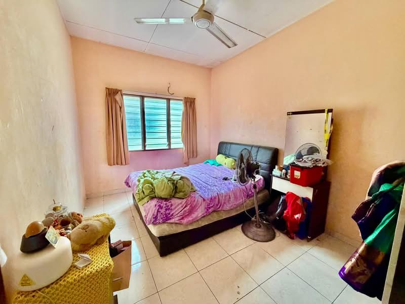 Rumah Teres 2 Tingkat untuk Dijual di Bandar Nusaputra (Puchong) - Fazie Noor - Bedroom - PropertyGuru.com.my