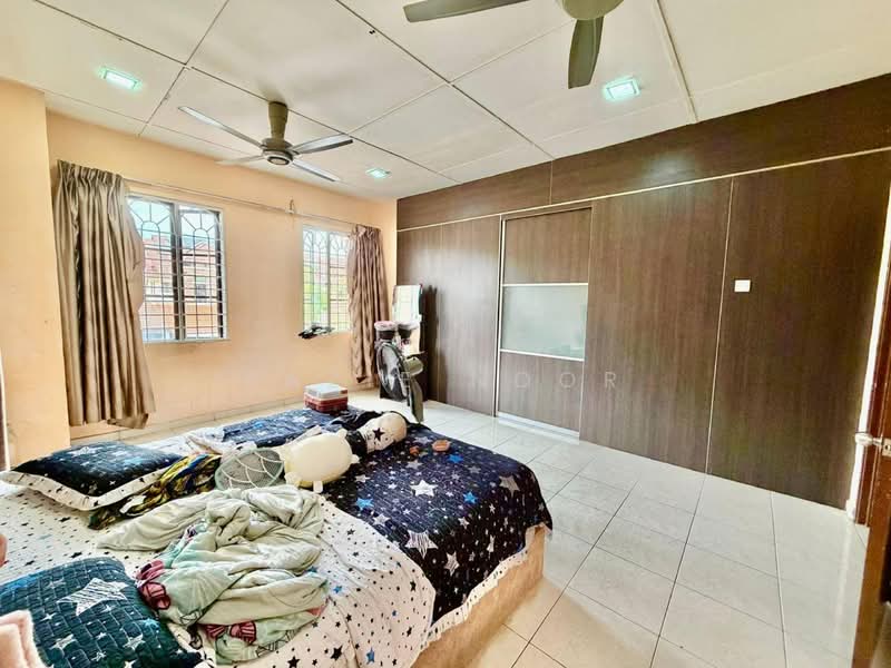 Rumah Teres 2 Tingkat untuk Dijual di Bandar Nusaputra (Puchong) - Fazie Noor - Bedroom - PropertyGuru.com.my