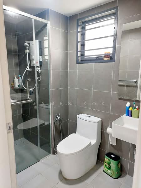 Servis Apartment untuk Disewa di Berkeley Uptown - James Kok - Bathroom - PropertyGuru.com.my