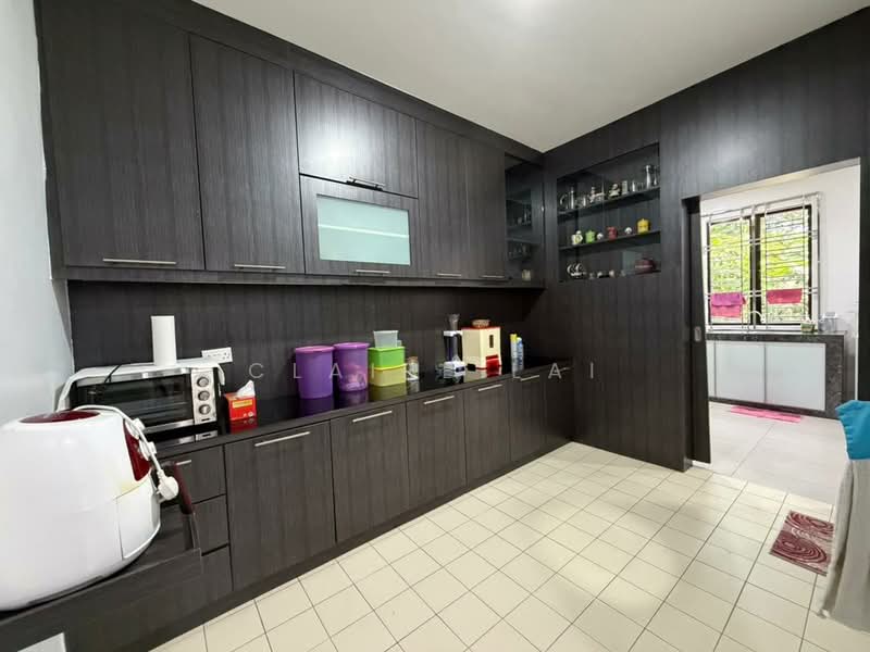2-storey Terraced House for Rent in Bandar Putra (Kulai) - Claire Lai - Kitchen - PropertyGuru.com.my