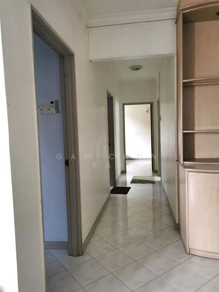 Condominium for Rent at Marina Bay Condominium - Gan Chun Kai - Corridor - PropertyGuru.com.my