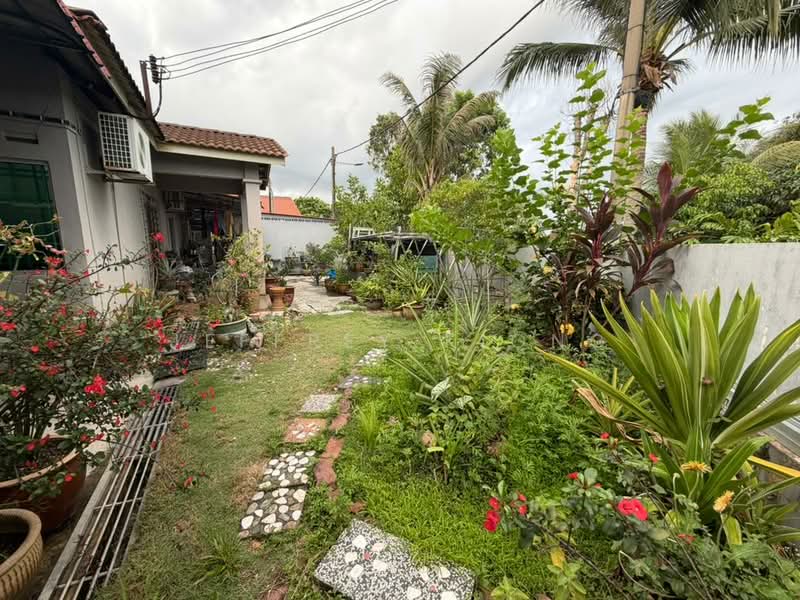 1-storey Terraced House for Sale in Pulai (Johor) - Jeffrey Kiong - Exterior - PropertyGuru.com.my