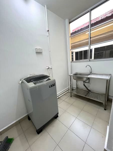 Pangsapuri untuk Dijual di Villa Bestari Apartment - Eva Siow - Interior - PropertyGuru.com.my
