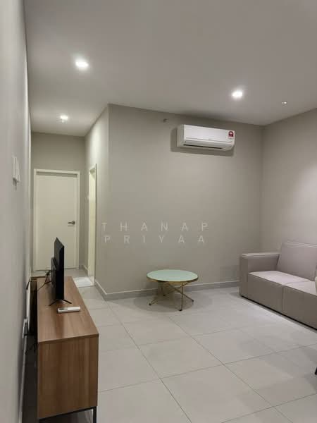 Service Residence for Rent at Dorsett Waterfront Subang - Thanap Priyaa - Living Room - PropertyGuru.com.my
