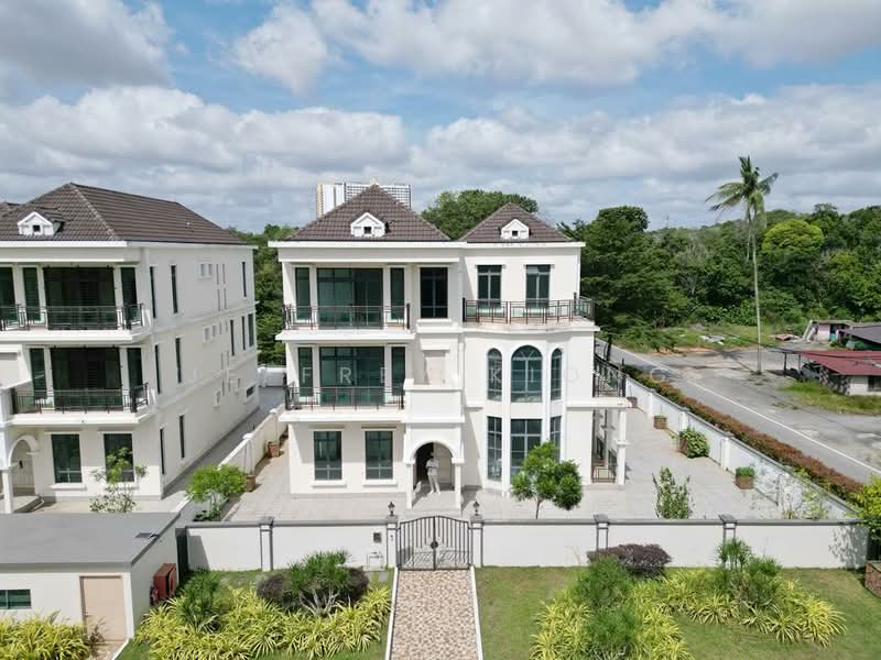 Link Bungalow for Sale in Johor Bahru (Johor) - Jeffrey Kiong - Exterior - PropertyGuru.com.my