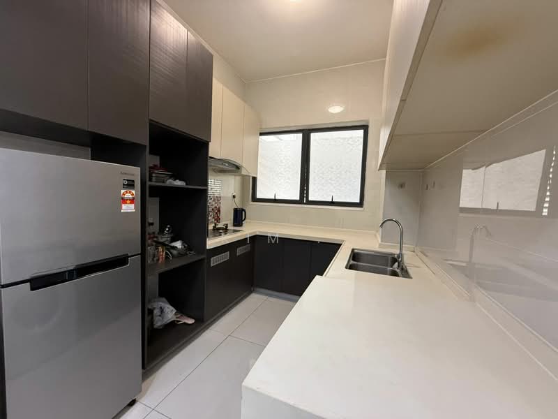Kondominium untuk Disewa di Amberside @ Country Garden Danga Bay - Kim . - Kitchen - PropertyGuru.com.my