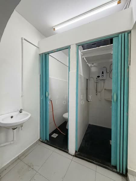 Rumah Teres 2 Tingkat untuk Dijual di Taman Damai Jaya (Skudai) - Jeffrey Kiong - Bathroom - PropertyGuru.com.my