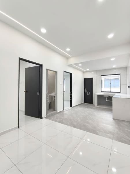 1-storey Terraced House for Sale in Taman Desa Cemerlang (Ulu Tiram) - Raymond Cheon - PropertyGuru.com.my