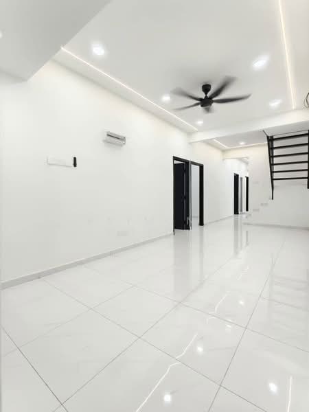1-storey Terraced House for Sale in Taman Desa Cemerlang (Ulu Tiram) - Raymond Cheon - PropertyGuru.com.my