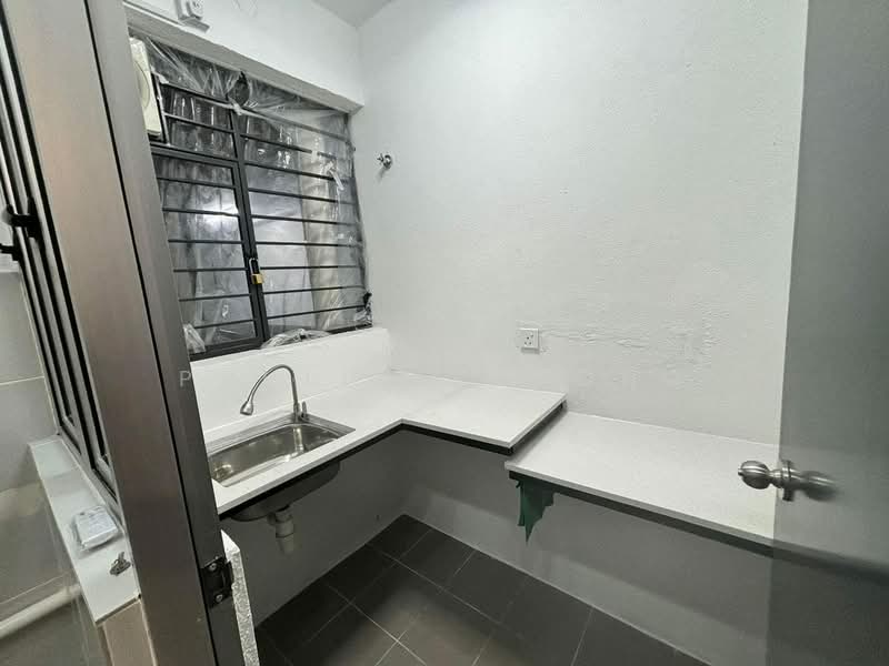 Apartment for Rent at Residensi Metro Kepong - Pauline Chong - Kitchen - PropertyGuru.com.my