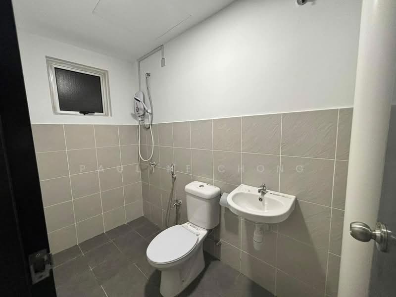 Apartment for Rent at Residensi Metro Kepong - Pauline Chong - Bathroom - PropertyGuru.com.my