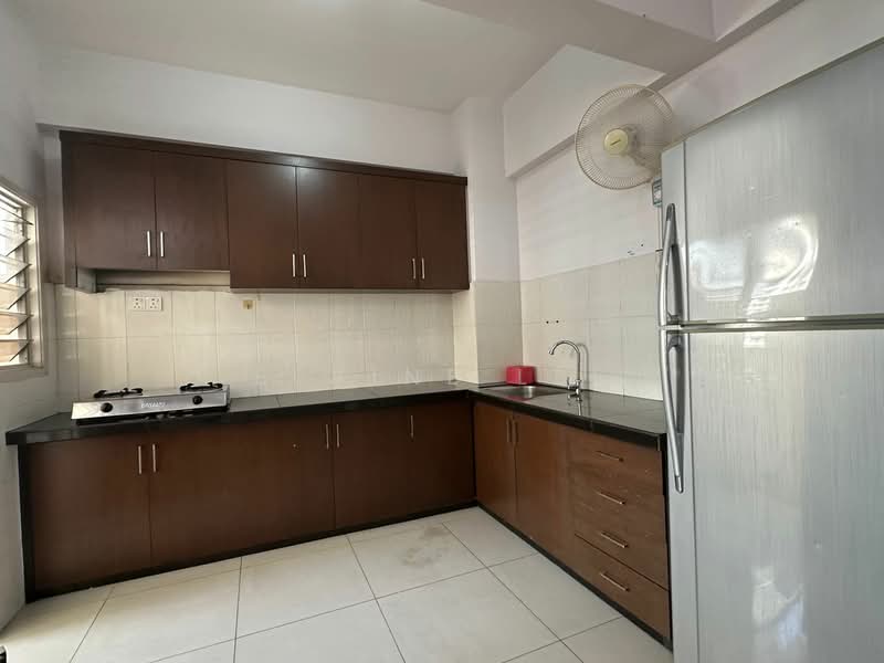 Servis Apartment untuk Disewa di Birch Plaza - Elaine Lee - Kitchen - PropertyGuru.com.my