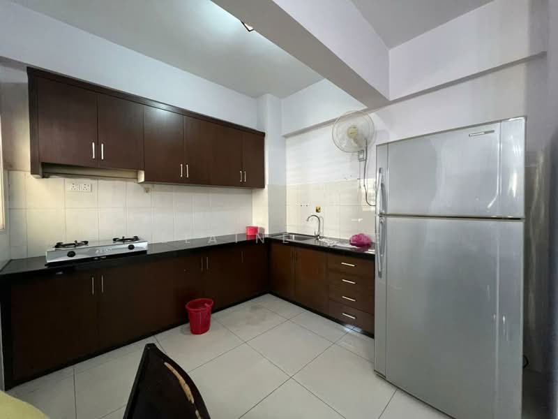 Servis Apartment untuk Disewa di Birch Plaza - Elaine Lee - Kitchen - PropertyGuru.com.my