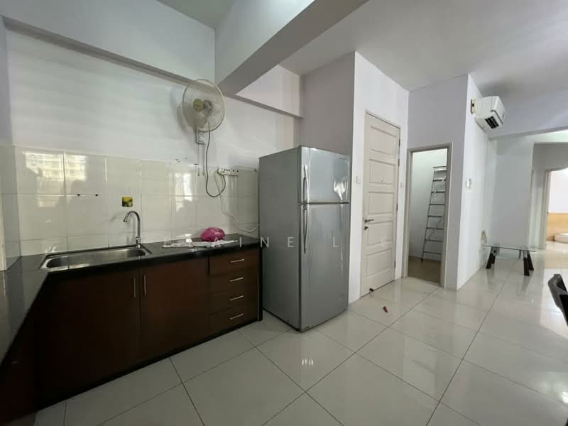 Servis Apartment untuk Disewa di Birch Plaza - Elaine Lee - Kitchen - PropertyGuru.com.my