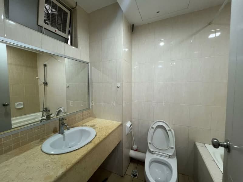 Servis Apartment untuk Disewa di Birch Plaza - Elaine Lee - Bathroom - PropertyGuru.com.my