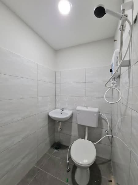 2-storey Terraced House for Sale in Taman Century (Johor Bahru) - Raymond Cheon - PropertyGuru.com.my